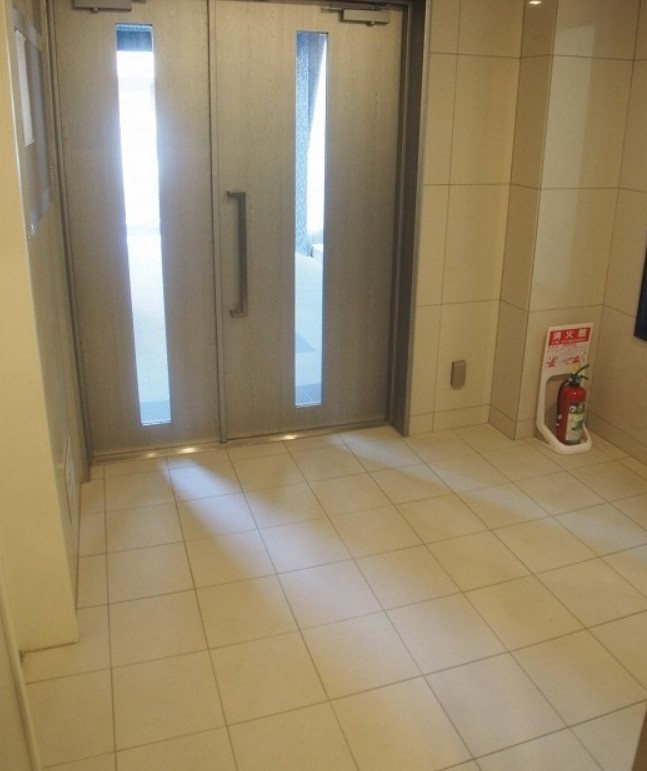 ＴＯＫＹＯ　ＦＬＡＴのロビー