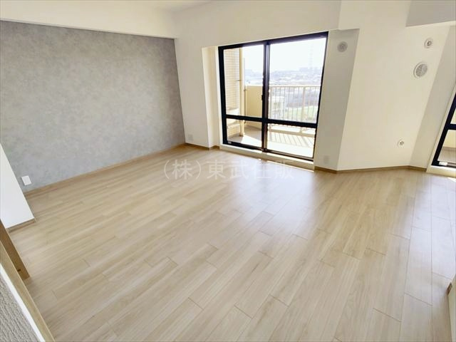 【居間・リビング】 | シーズウィッシュ志木 | 明るいリビングダイニングです