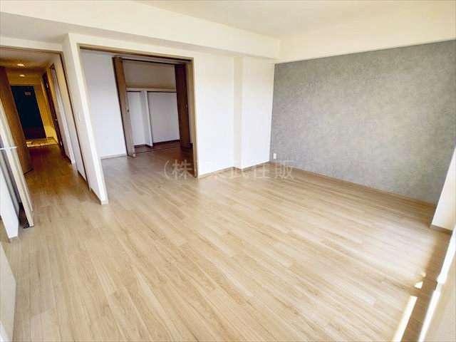 【居間・リビング】 | シーズウィッシュ志木 | ご家族が自然と集まるリビングです