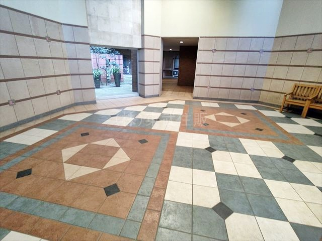 【エントランス】 | シーズウィッシュ志木 | 開放感のあるエントランスです