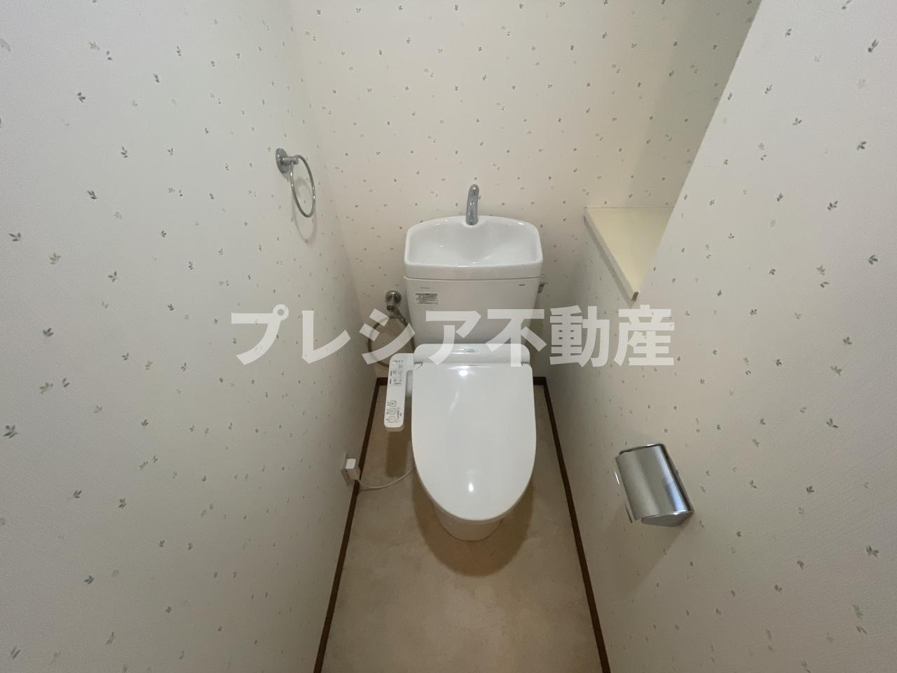 ロイヤルメゾン甲子園口3のトイレ