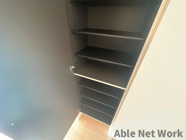 ユメグラン・ハッピネトゥーモの玄関|シューズボックス付き