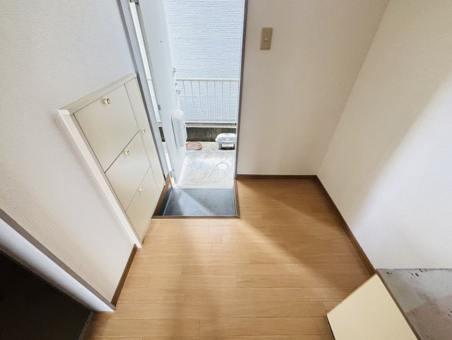 コスモアイリスの玄関|別号数タイプ