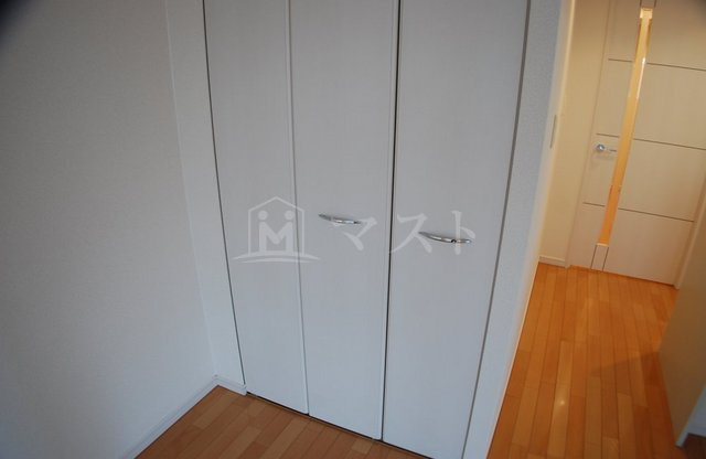 プレサンス中之島公園パークレジデンスの収納