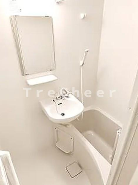 イル豊島園駅前の浴室