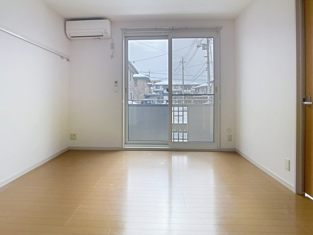 プレステージ上町Bの洋室