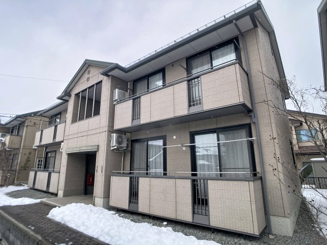 プレステージ上町Bの外観