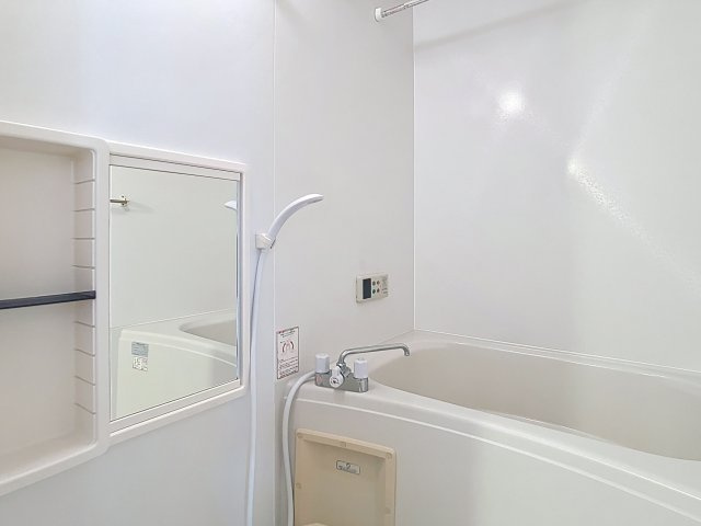プレステージ上町Bの浴室