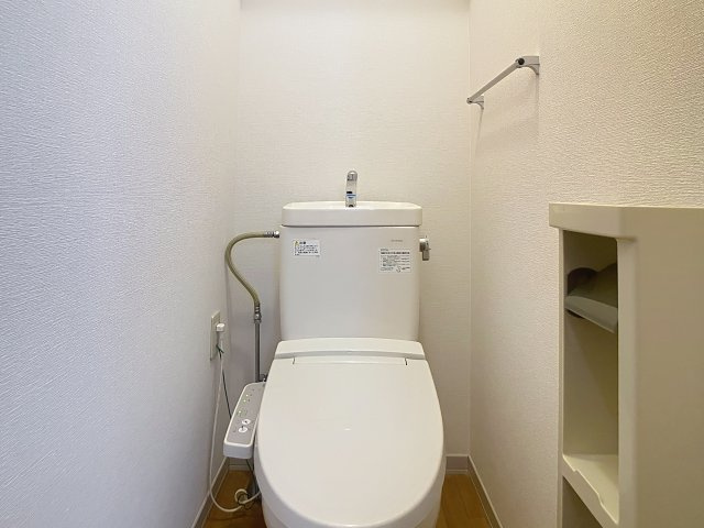 プレステージ上町Bのトイレ