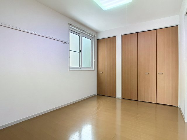 プレステージ上町Bの寝室