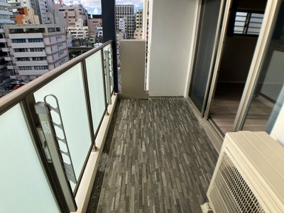 【バルコニー】 | ワイズグレイスシティ久茂地