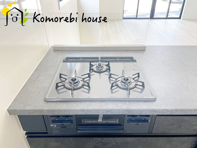さいたま市北区本郷町　14期　新築一戸建て　KEIAI GRACE　01のキッチン|使いやすいキッチンです