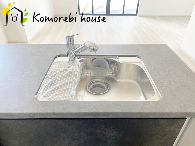さいたま市北区本郷町　14期　新築一戸建て　KEIAI GRACE　01のキッチン|キッチンです
