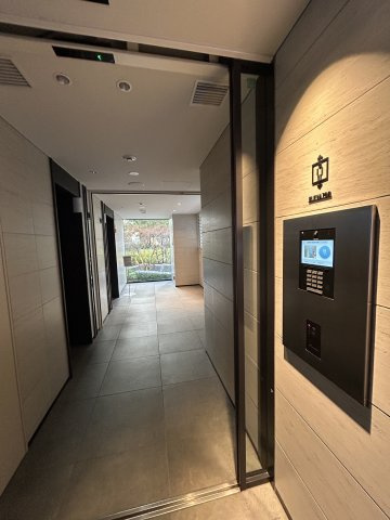 HARUMI FLAG PARK VILLAGE E棟のロビー