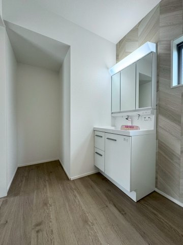 【独立洗面台】の画像