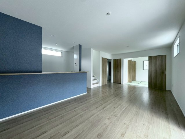 【居間・リビング】の画像