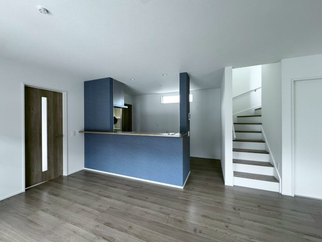 【居間・リビング】の画像