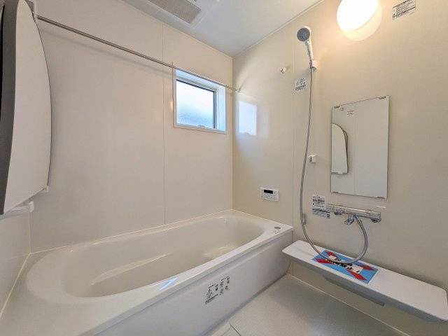 八王子市　寺田町　新築一戸建て　２期の浴室|～のびのびくつろげるバスルーム　１日の締めくくりに癒やしのバスタイムを～