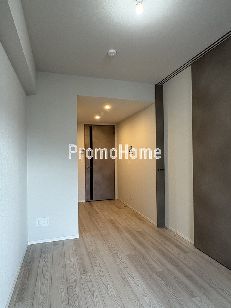 シーズンフラッツ新御徒町イーストの居間・リビング