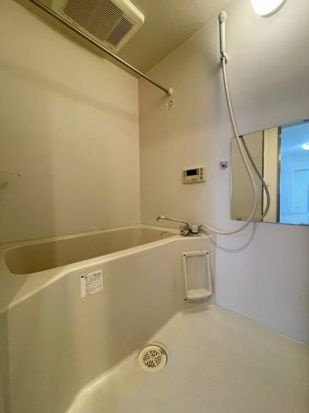 ブランノワール早稲田の浴室