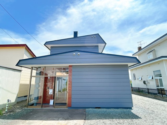 【外観】 | 北見市柏陽町５５７番地１２１　中古売家 | 価格には消費税、リフォーム費用を含みます。