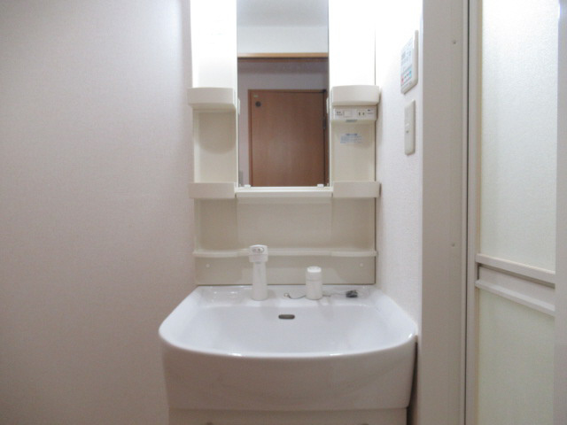 ハッピー・デンの洗面所