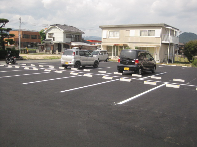 山口市吉田の駐車場の駐車場