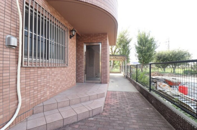 【エントランス】 | グランメール北松戸 | エントランス