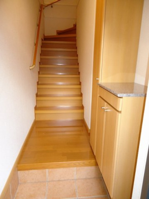 【玄関】 | ヴィラ・アンソレイユ