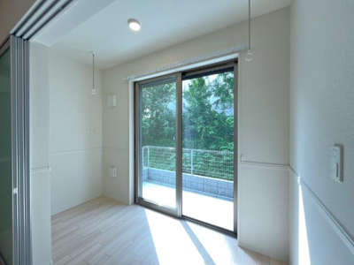 【内装】 | パラシオ久御山 | インナーテラス