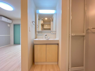 【洗面所】 | パラシオ久御山 | 洗髪洗面化粧台