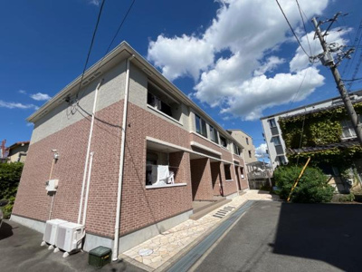 【外観】 | コンフィアンス | 外観写真（昼）