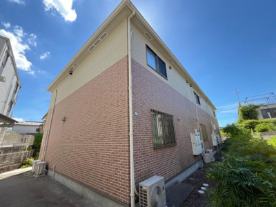 【外観】 | コンフィアンス | 外観写真（昼）