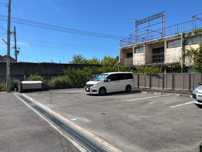 【外観】 | コンフィアンス | 外観写真（昼）