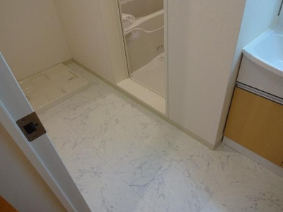 【その他】 | コンフィアンス | その他