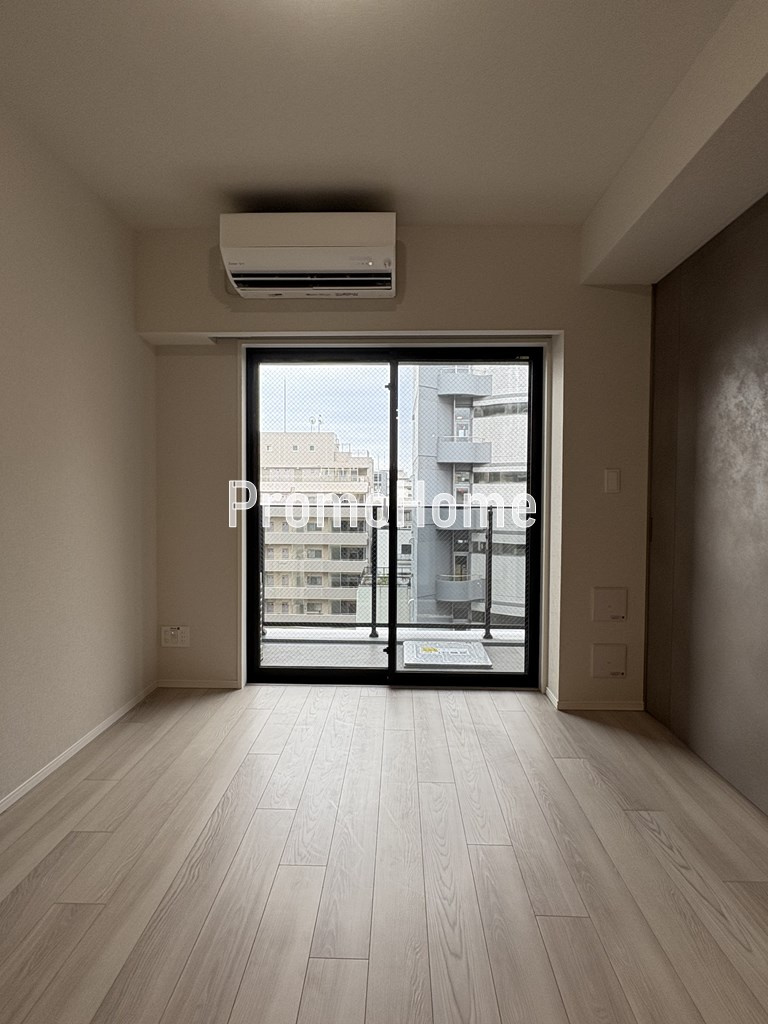 シーズンフラッツ新御徒町イーストの居間・リビング