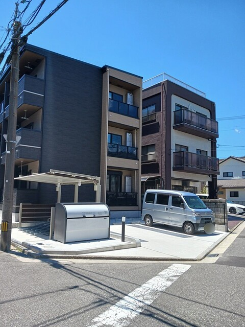 セレーノ大宮の駐車場|駐車場
