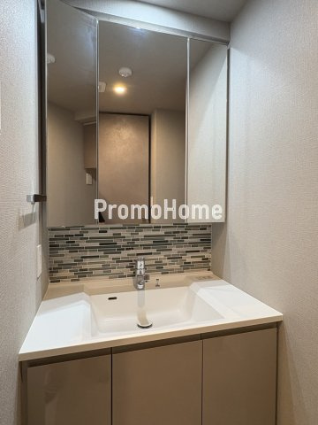 シーズンフラッツ新御徒町イーストの洗面所