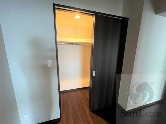 【収納】 | プレサンスレジェンド堺筋本町タワー