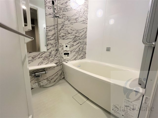 【浴室】 | プレサンスレジェンド堺筋本町タワー