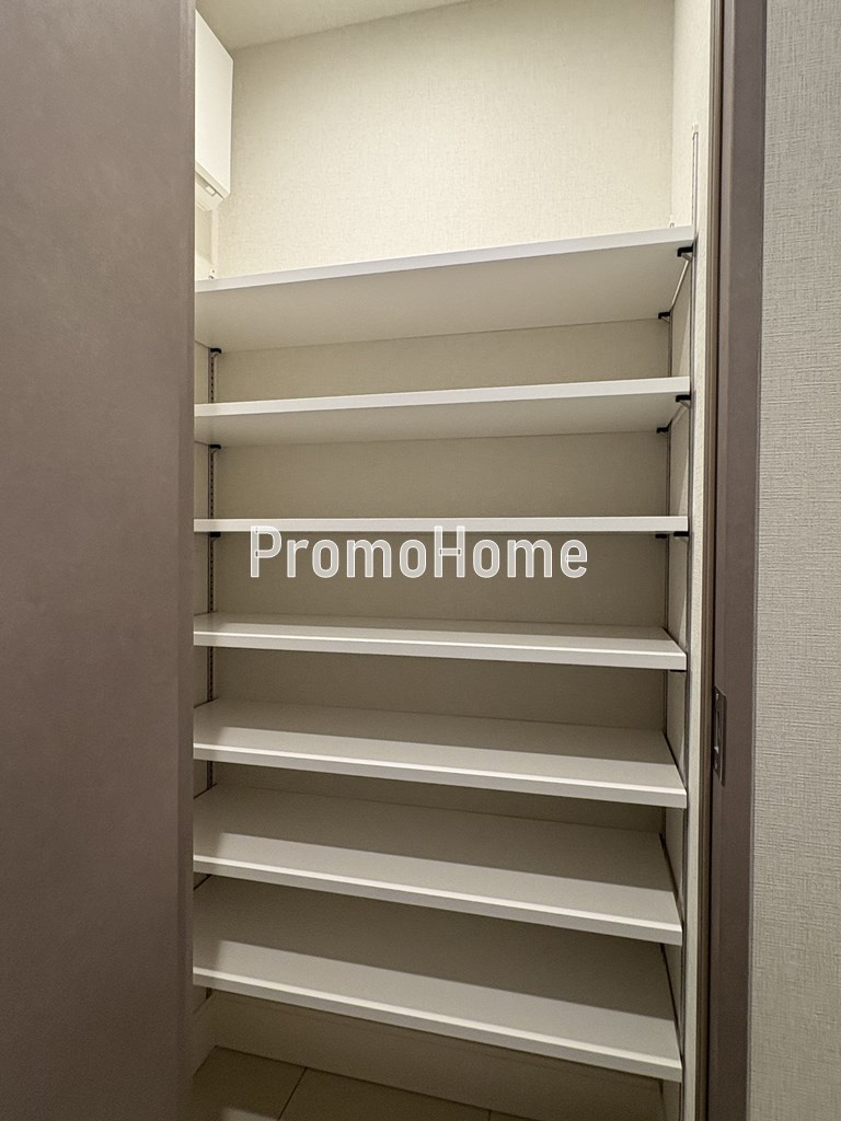 シーズンフラッツ新御徒町イーストの収納