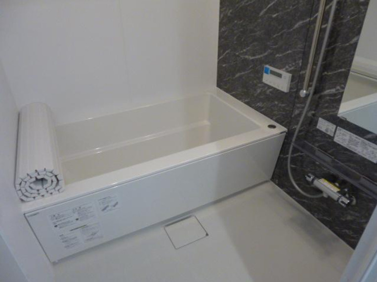 プリマヴェーラ代沢　築浅　角部屋　ネット0の浴室