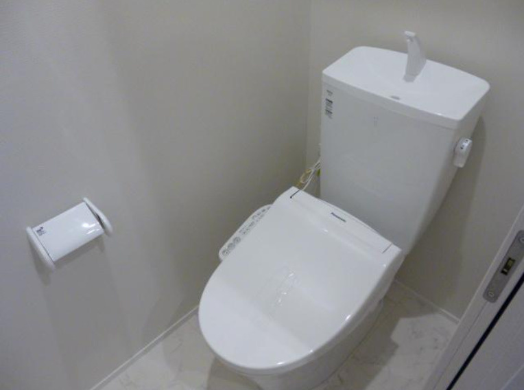 プリマヴェーラ代沢　築浅　角部屋　ネット0のトイレ