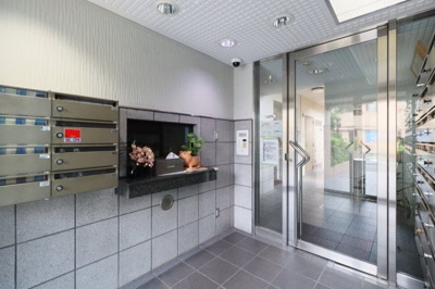 【エントランス】 | ジョイフル下井草