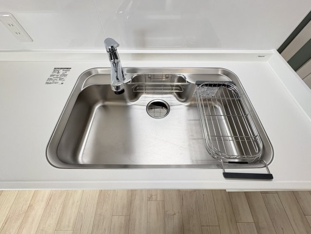 ◆室内リフォーム済み◆６階南西角住戸◆地下鉄東野駅徒歩１０分◆山科住宅Ｂ棟のキッチン|シンク