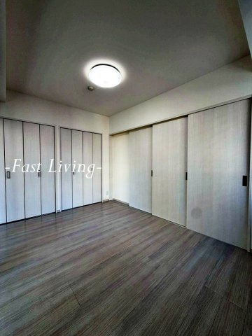 リブリ・グラン　関口の寝室