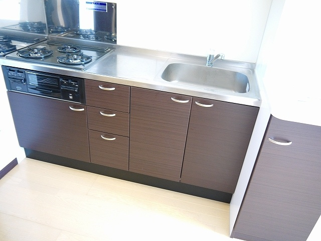 レオネクストシャロームのキッチン|お料理しやすいキッチンです