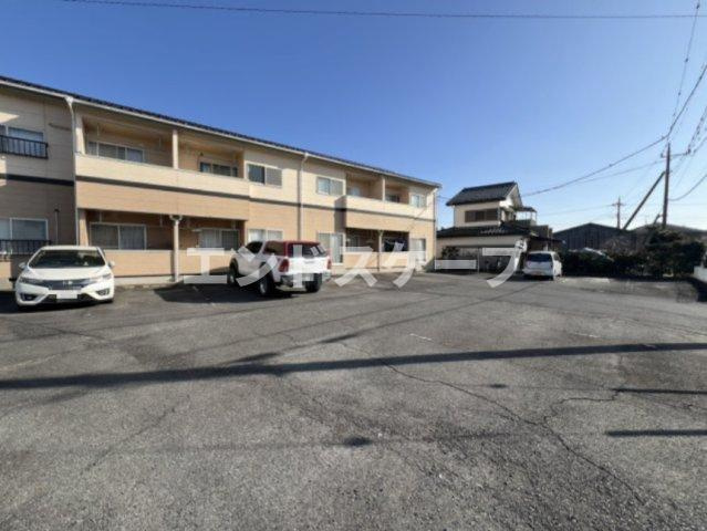 コアビタシオンの駐車場|高崎、前橋のお部屋探しはエンドスケープまで！お客様の理想お聞かせ下さい♪