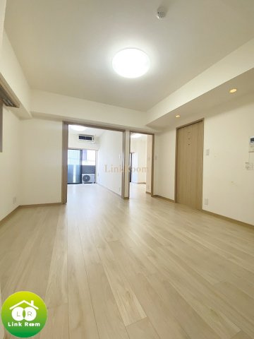 ルーブル両国弐番館の居間・リビング