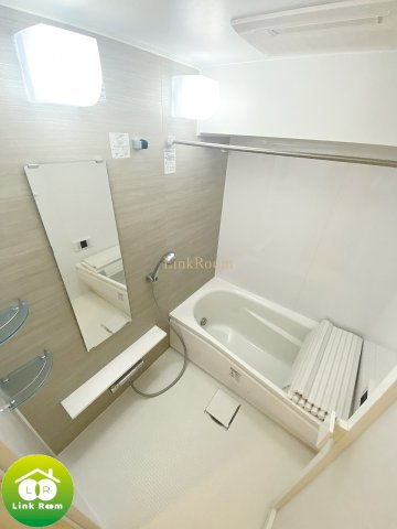 ルーブル両国弐番館の浴室